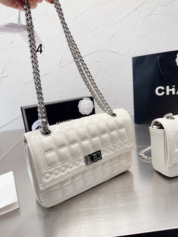 Women Designer Bags - Chanel Bags - 7004