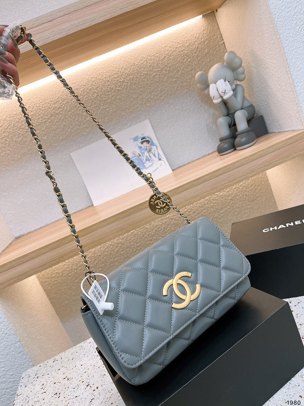 Women Designer Bags - Chanel Bags - 7163