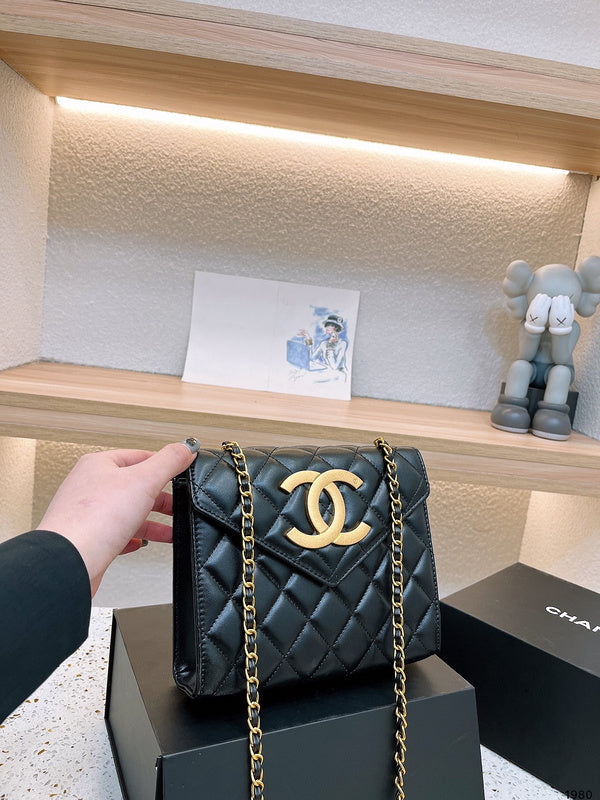 Women Designer Bags - Chanel Bags - 7170