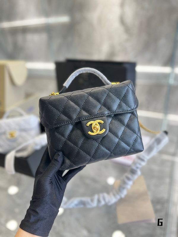 Women Designer Bags - Chanel Bags - 7112