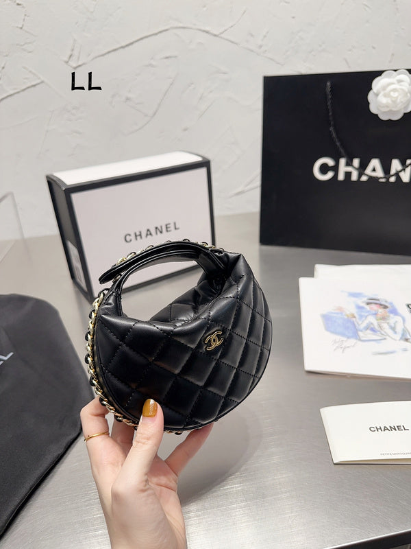 Women Designer Bags - Chanel Bags - 7054