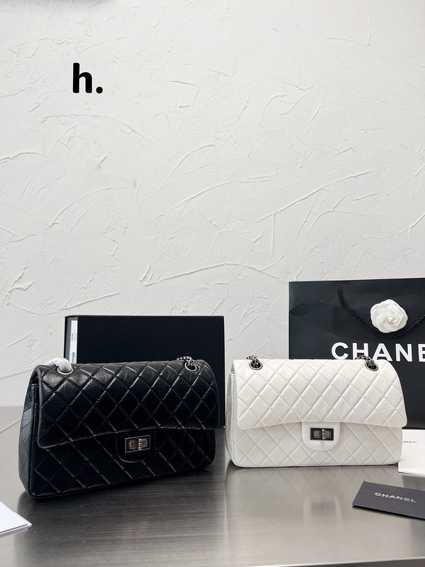 Women Designer Bags - Chanel Bags - 7217