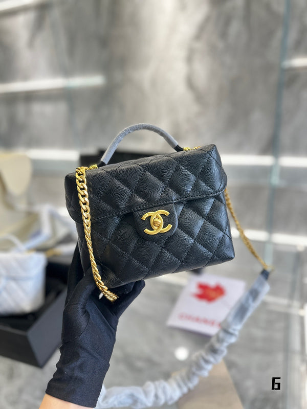 Women Designer Bags - Chanel Bags - 7112