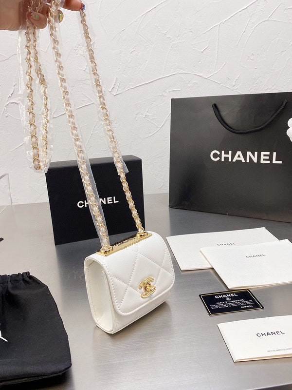 Women Designer Bags - Chanel Bags - 7092