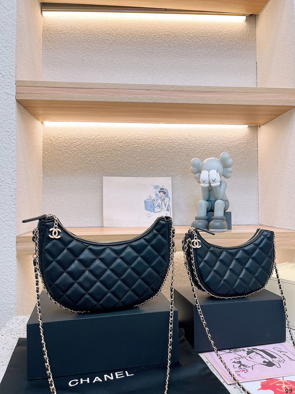 Women Designer Bags - Chanel Bags - 7010