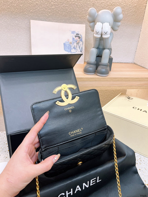 Women Designer Bags - Chanel Bags - 7000