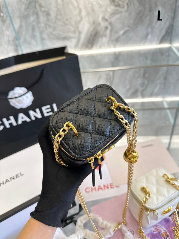 Women Designer Bags - Chanel Bags - 7033