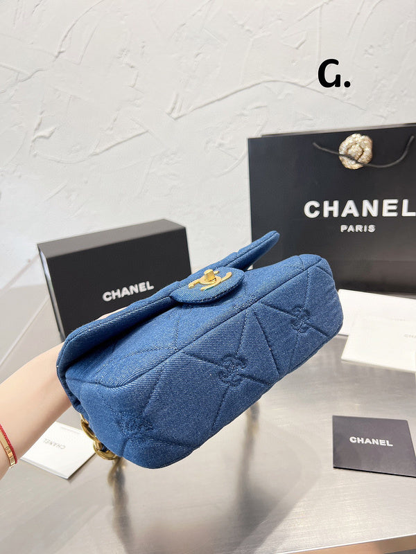 Women Designer Bags - Chanel Bags - 7086