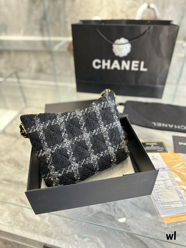 Women Designer Bags - Chanel Bags - 7064