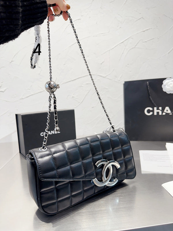 Women Designer Bags - Chanel Bags - 7231