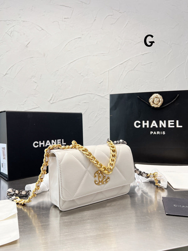 Women Designer Bags - Chanel Bags - 7097