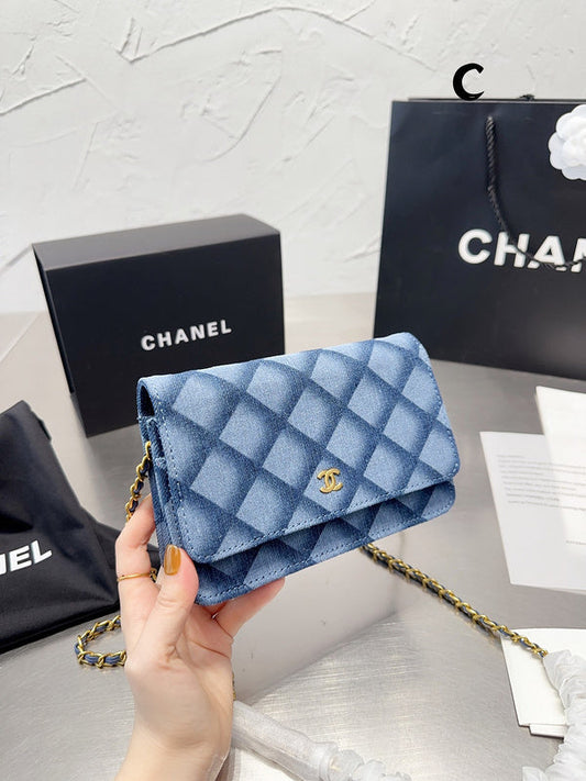 Women Designer Bags - Chanel Bags - 7225