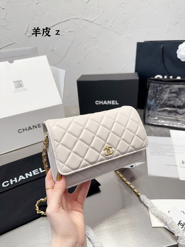 Women Designer Bags - Chanel Bags - 7235