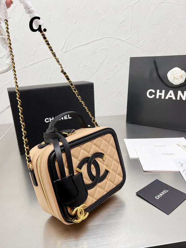 Women Designer Bags - Chanel Bags - 7015