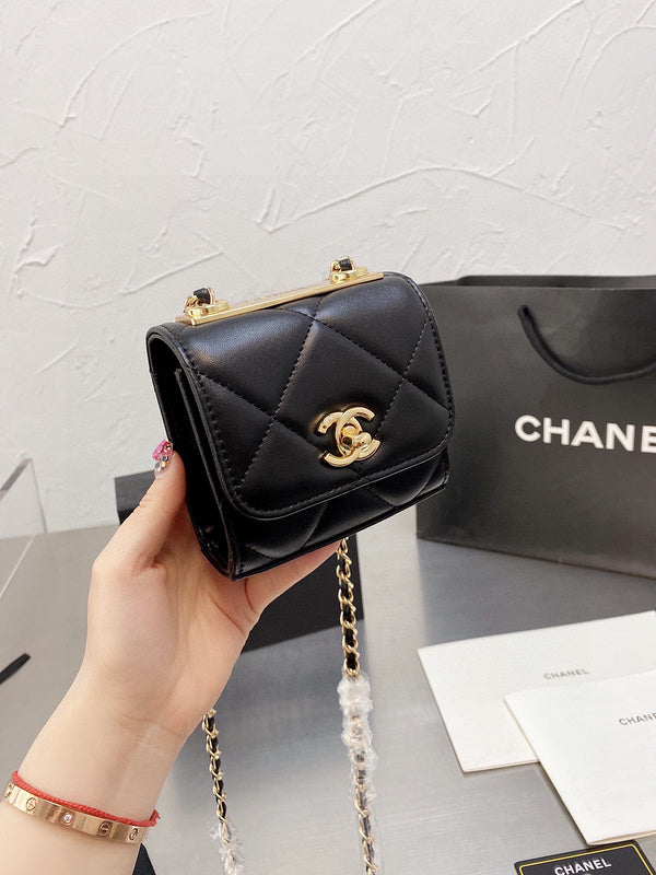 Women Designer Bags - Chanel Bags - 7093