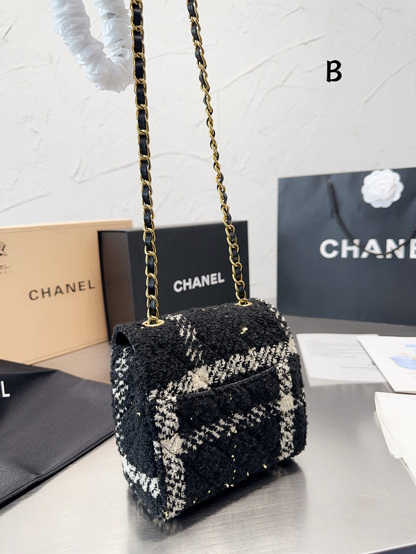 Women Designer Bags - Chanel Bags - 7136