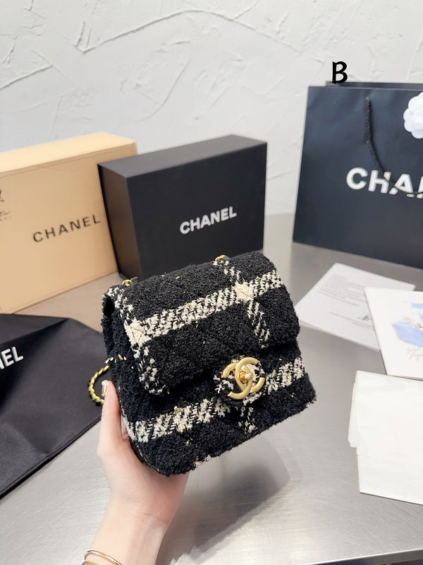 Women Designer Bags - Chanel Bags - 7136