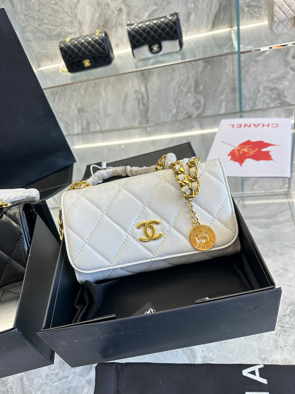 Women Designer Bags - Chanel Bags - 7089