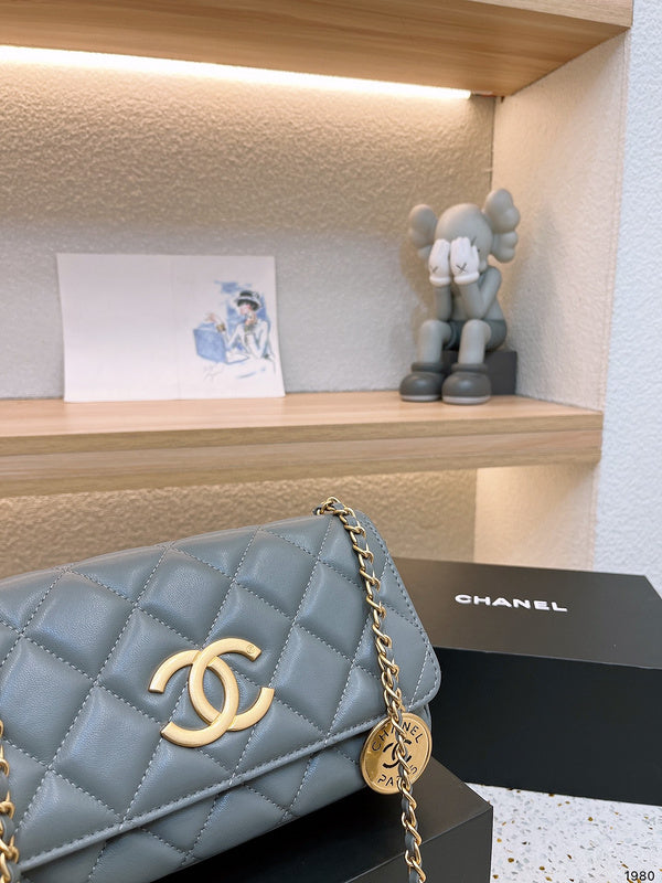 Women Designer Bags - Chanel Bags - 7163