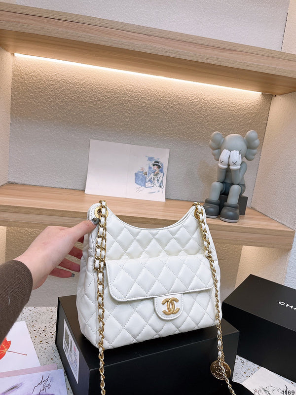 Women Designer Bags - Chanel Bags - 7245