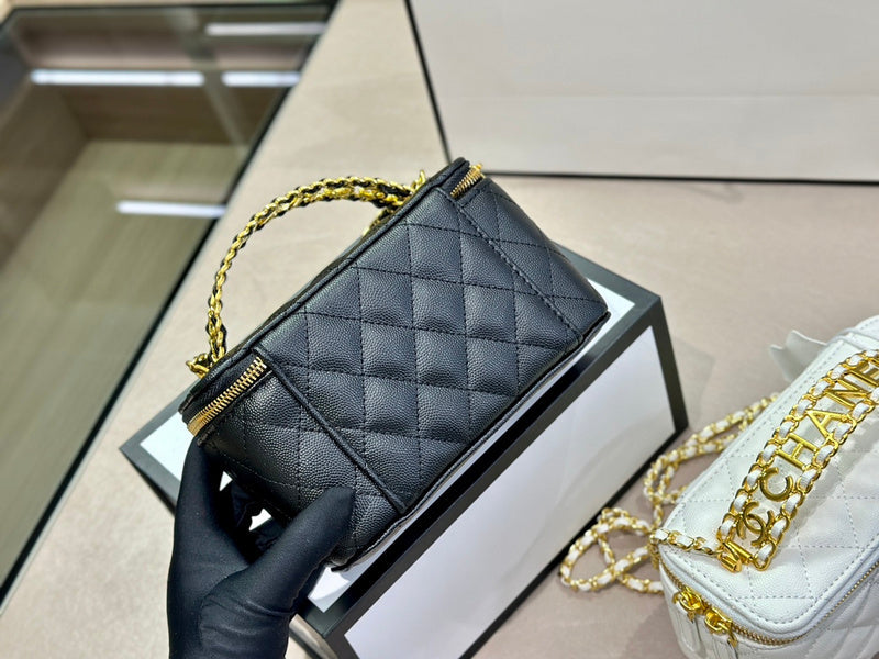 Women Designer Bags - Chanel Bags - 7123