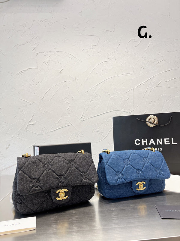 Women Designer Bags - Chanel Bags - 7086