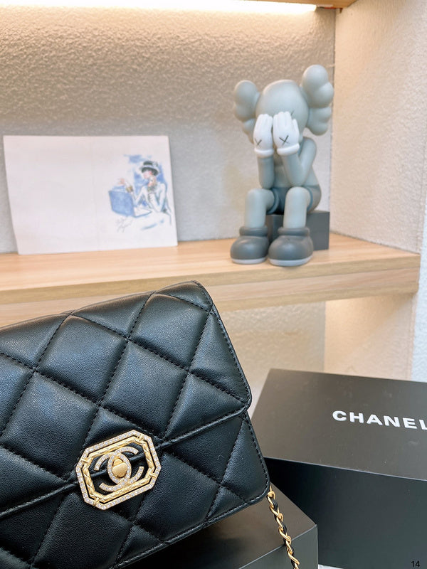 Women Designer Bags - Chanel Bags - 7142