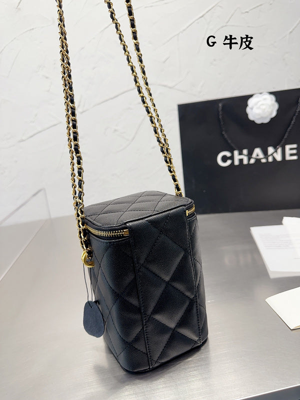 Women Designer Bags - Chanel Bags - 7153