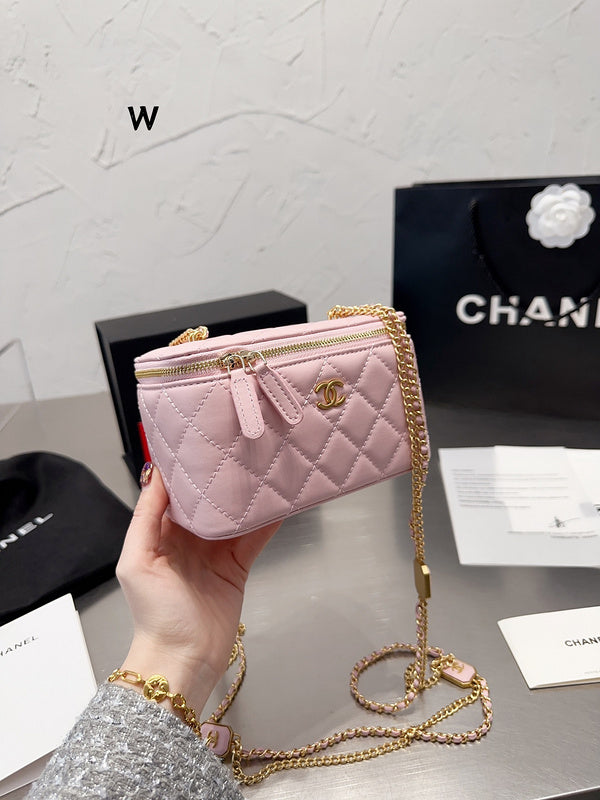 Women Designer Bags - Chanel Bags - 7047