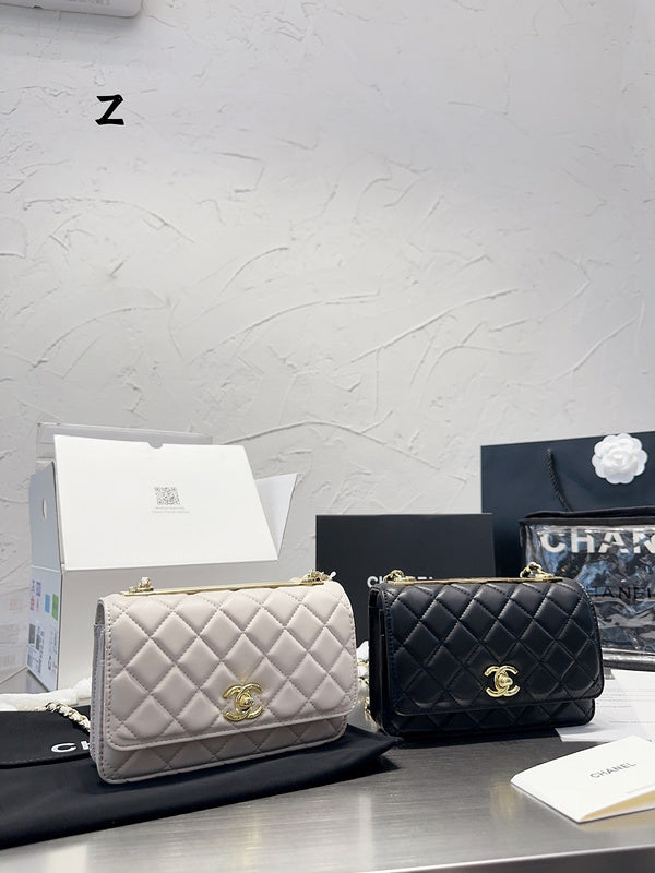 Women Designer Bags - Chanel Bags - 7161