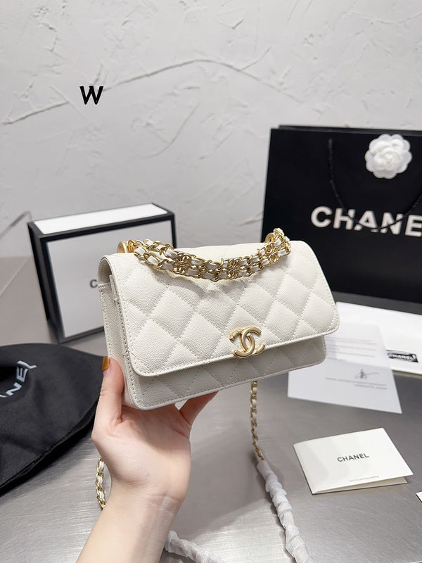 Women Designer Bags - Chanel Bags - 7132