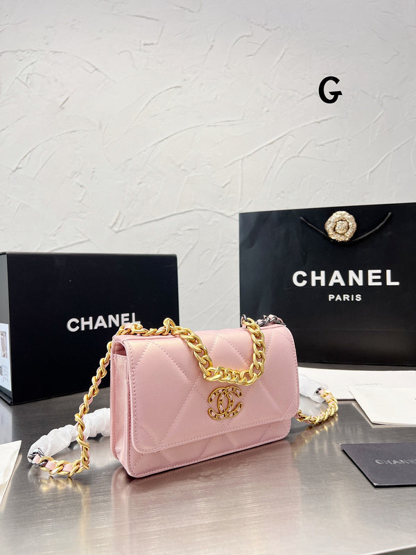 Women Designer Bags - Chanel Bags - 7097