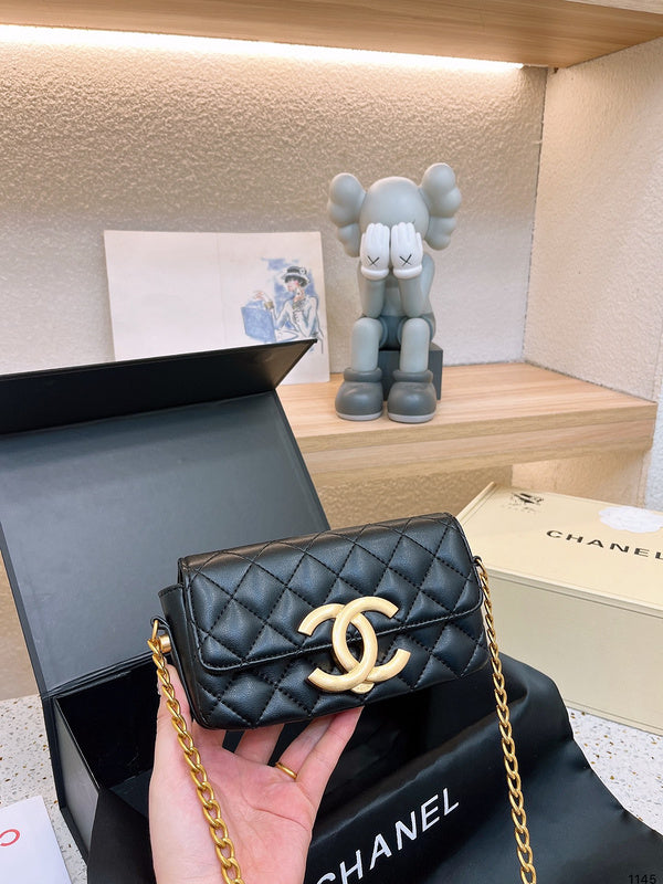 Women Designer Bags - Chanel Bags - 7000