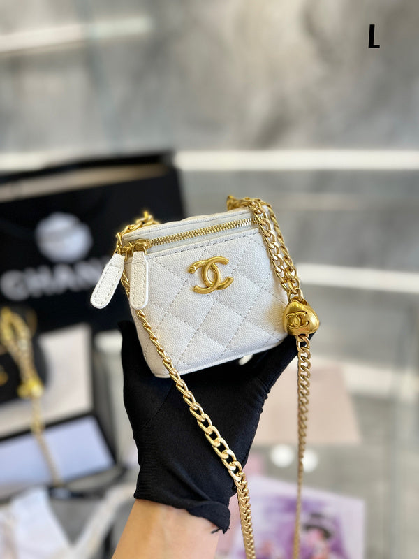 Women Designer Bags - Chanel Bags - 7033