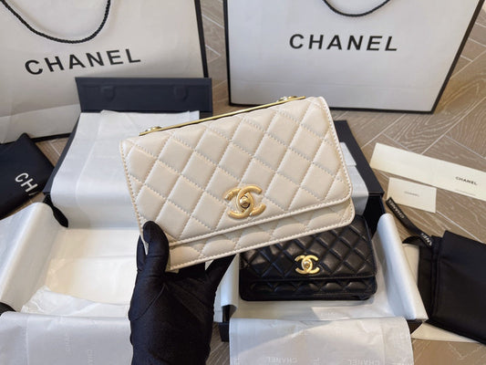 Women Designer Bags - Chanel Bags - 7275