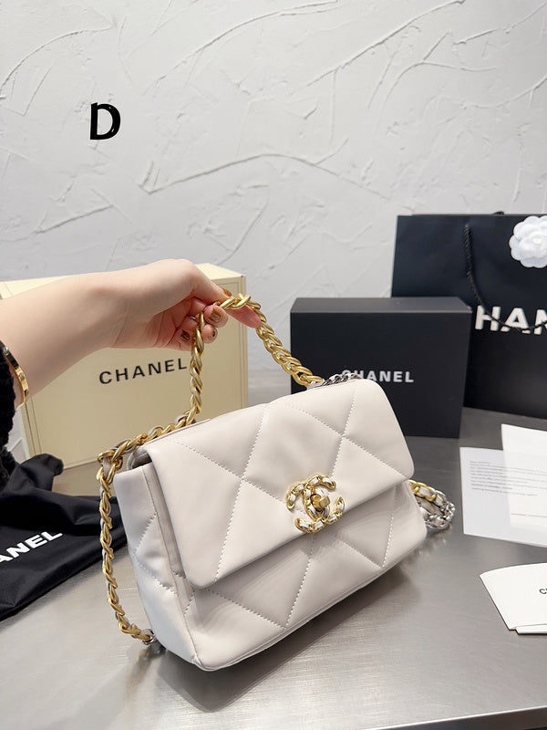 Women Designer Bags - Chanel Bags - 7222