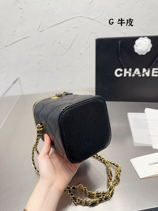 Women Designer Bags - Chanel Bags - 7153