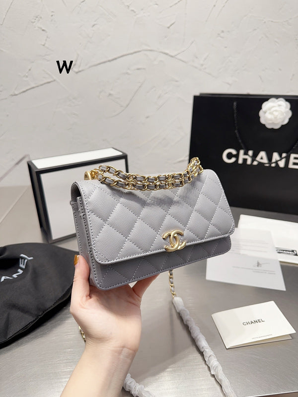 Women Designer Bags - Chanel Bags - 7132