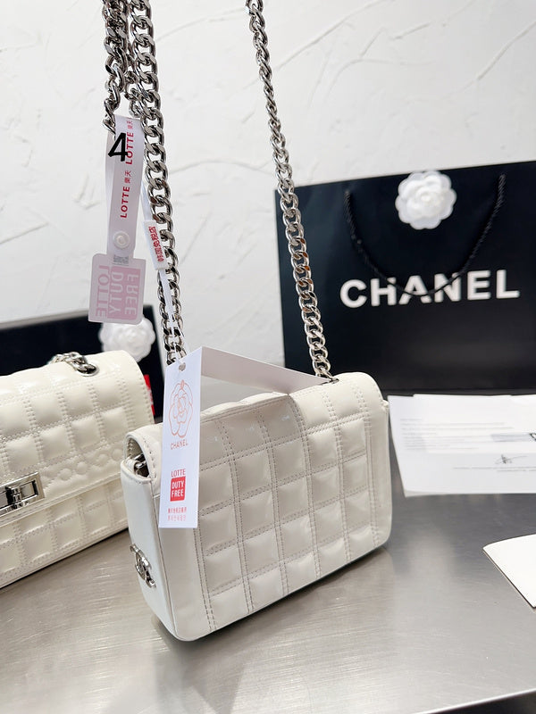 Women Designer Bags - Chanel Bags - 7004