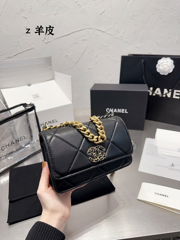 Women Designer Bags - Chanel Bags - 7081