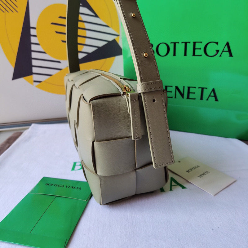 Women Designer Bags - Bottega Veneta Bags - 715