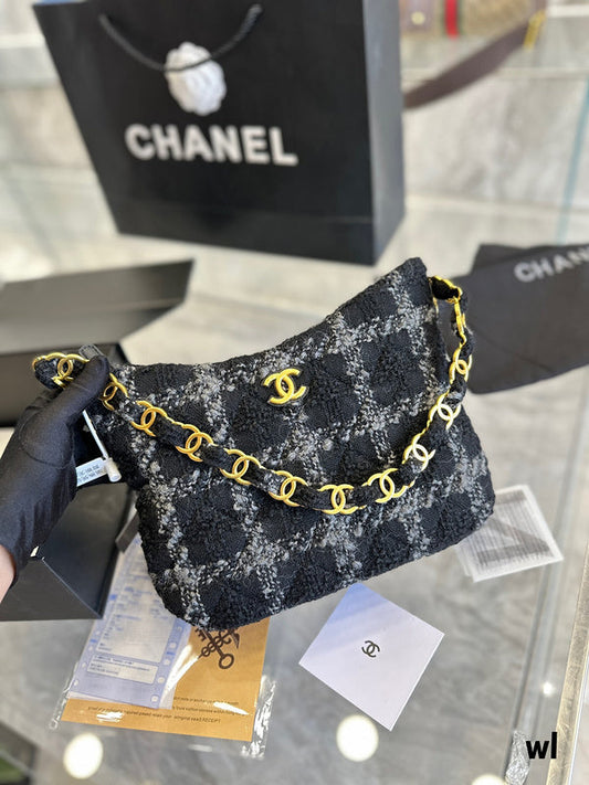 Women Designer Bags - Chanel Bags - 7064