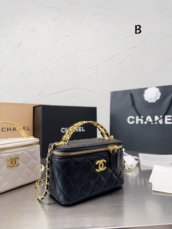 Women Designer Bags - Chanel Bags - 7069