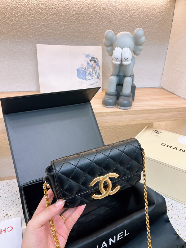 Women Designer Bags - Chanel Bags - 7000