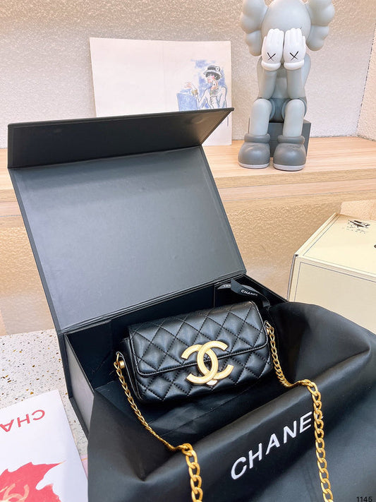 Women Designer Bags - Chanel Bags - 7000