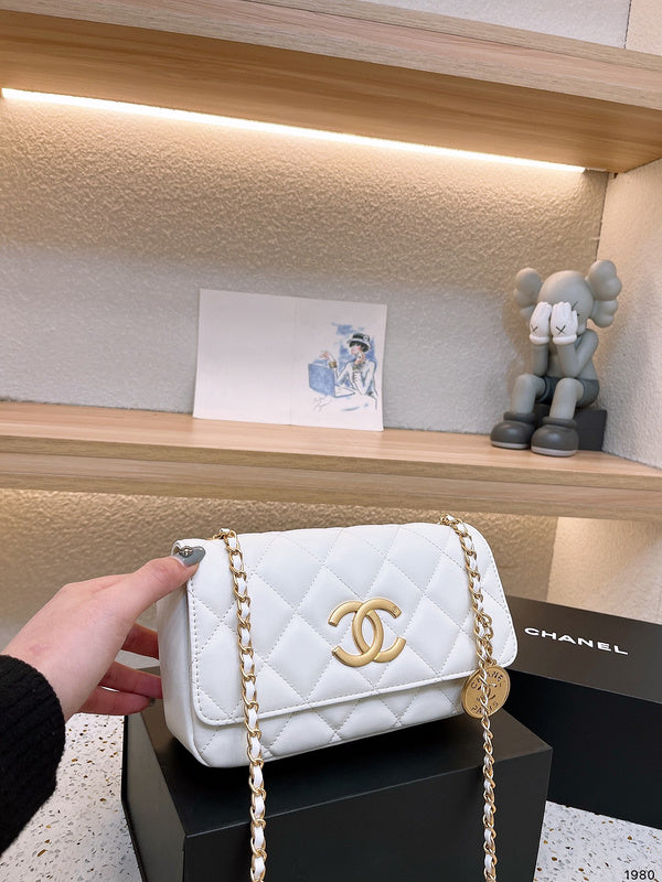 Women Designer Bags - Chanel Bags - 7164