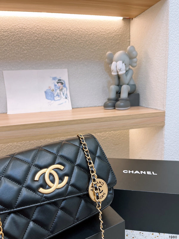 Women Designer Bags - Chanel Bags - 7165