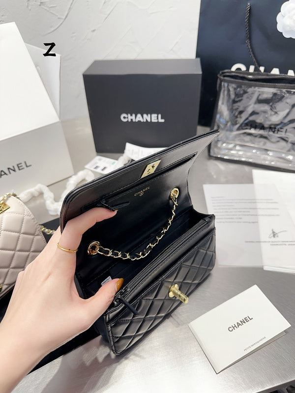 Women Designer Bags - Chanel Bags - 7161