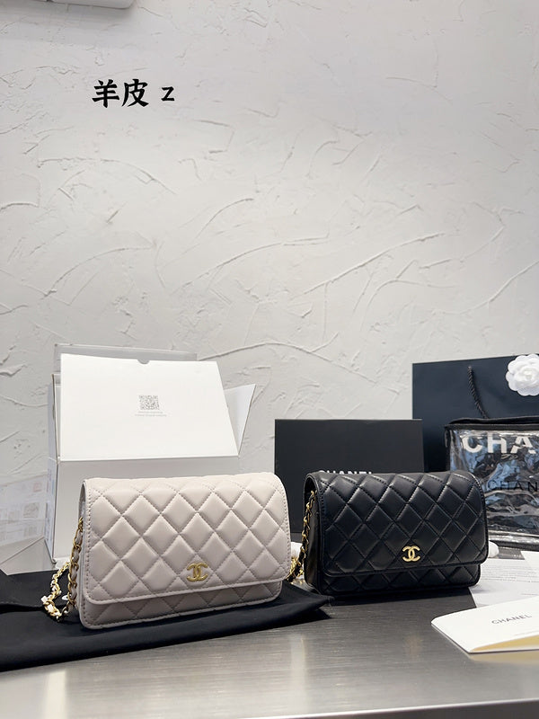 Women Designer Bags - Chanel Bags - 7235