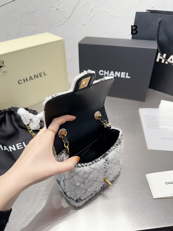 Women Designer Bags - Chanel Bags - 7260